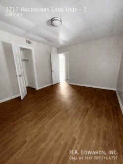 Photo - 1717 Hackberry Ln Unit 7