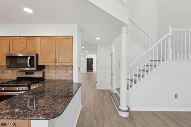 Photo - 4703 Patterson St