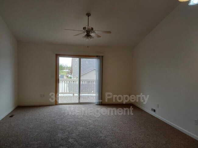 Photo - 3212 Barbera St