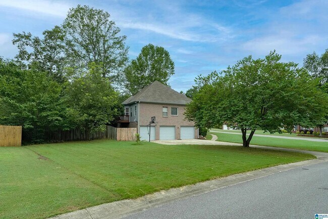 Photo - 205 Camellia Dr