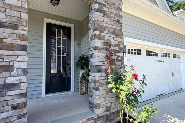 Photo - 219 Wood Orchid Ln