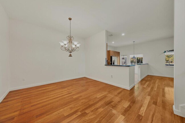 Photo - 2724 Treasure Cove Cir