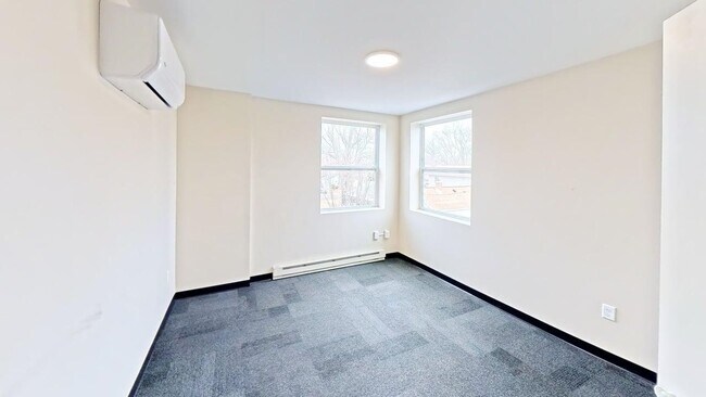 Photo - 3554 E Washington Ave Unit 204