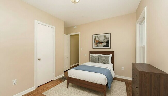 Photo - 3870 W 19th St Unit 2