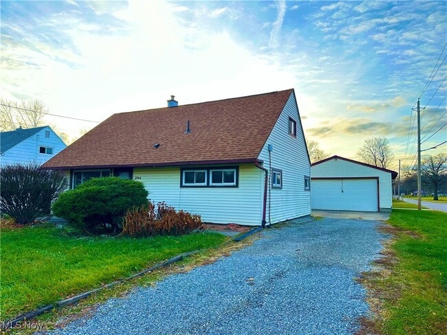 Photo - 294 N Edgehill Ave