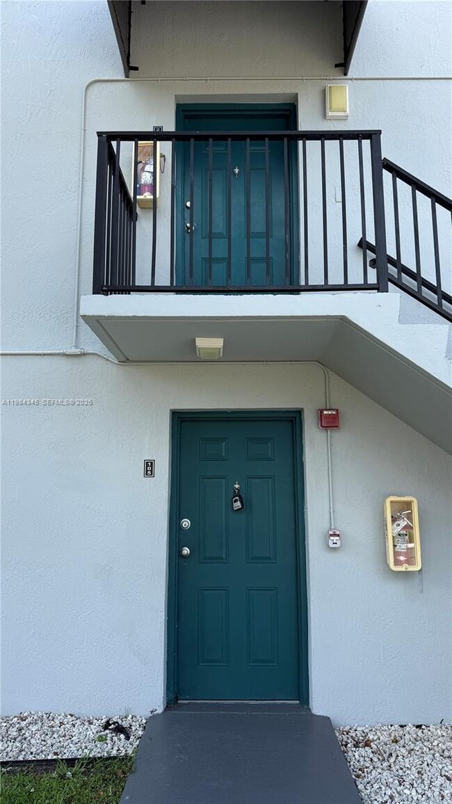 Photo - 7210 NW 179th St Unit 105