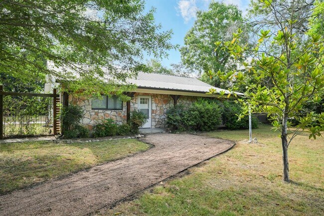 413 Sun Bonnet Dr