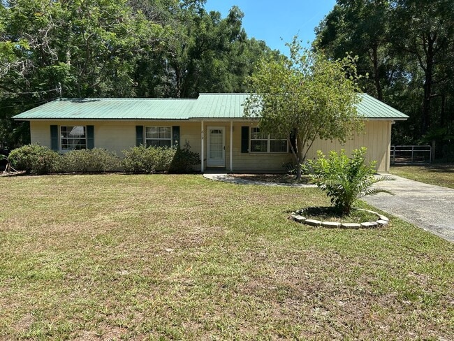 Photo - 3-Bedroom Home in Williston