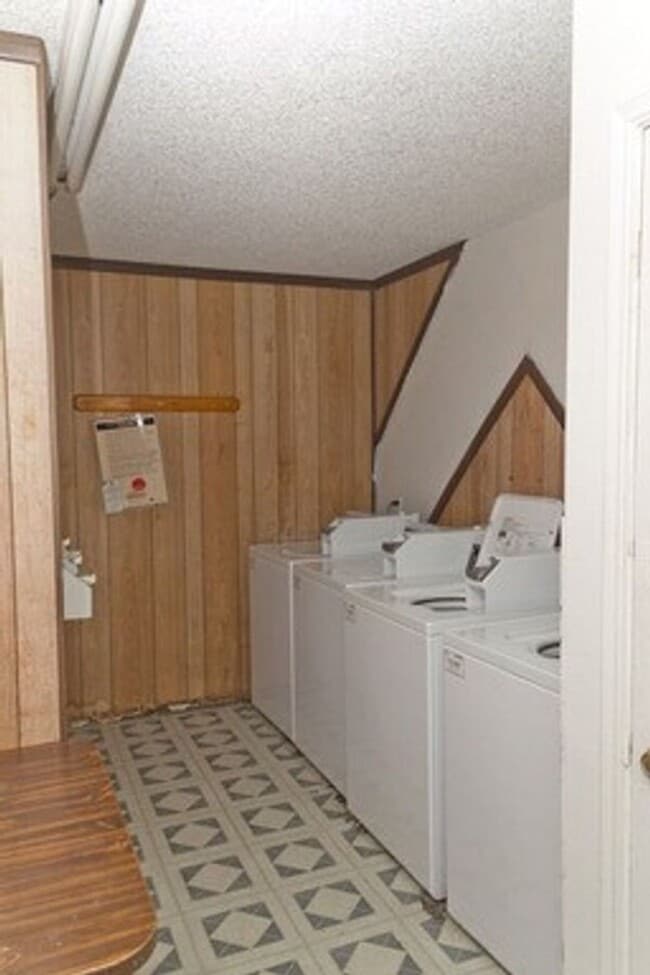 Chalet Apartments