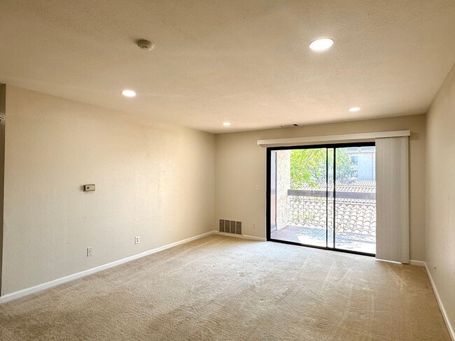 Photo - COMING SOON! | $2950 / 2 BR - GORGEOUS REMODELED CONDO IN CENTRAL NEWARK