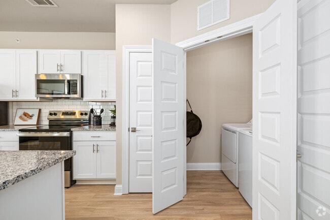 The Cape: 1BA, 1BR- Laundry