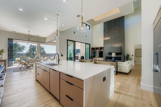 Photo - 6412 Lantern View Dr