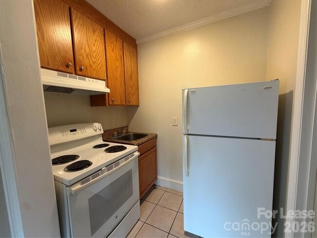Photo - 908 W Front St