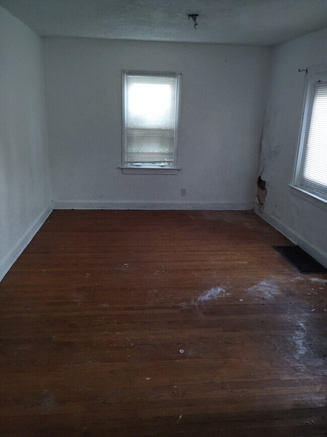 Photo - 3729 Avondale Ave