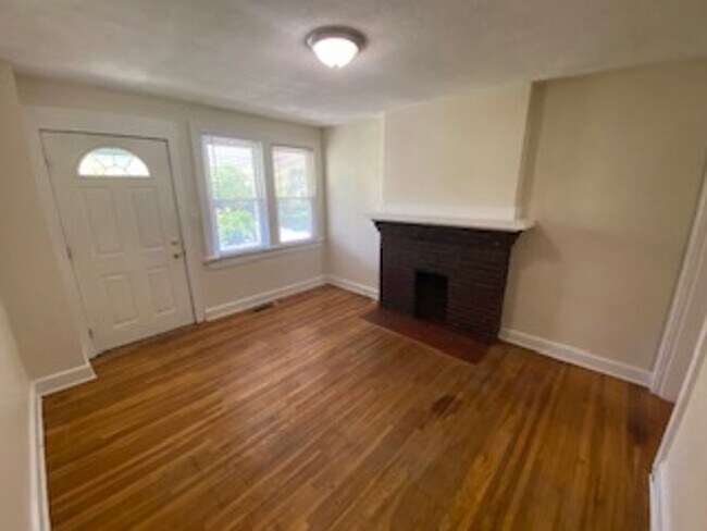 Photo - 2535 Deming Ave Unit 2537