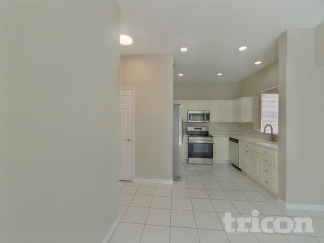 3026 Woodland Fern Dr
