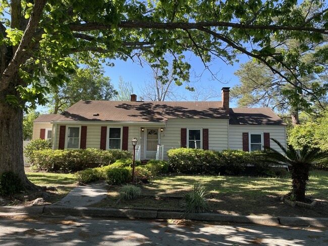 Building Photo - 2313 E 40th St