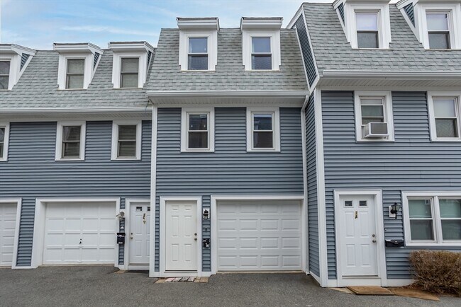 Photo - 1 Clark St Townhome