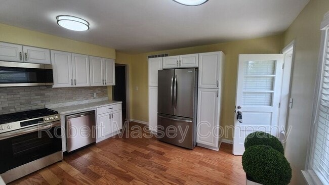 Photo - 3127 Michael Dr