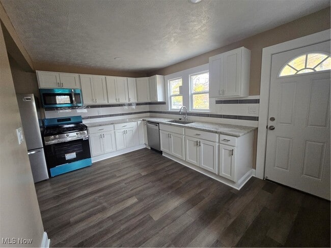 Photo - 2294 E 100th St