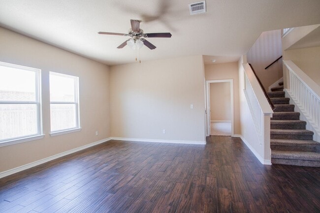 Photo - 1005 Papaya Cove