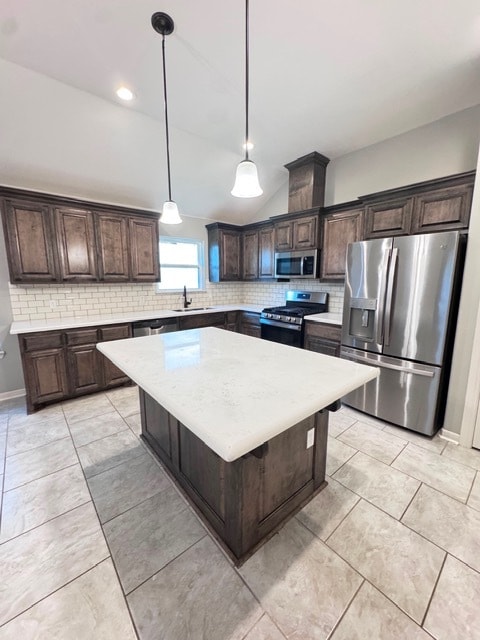 602 S Tecate Dr