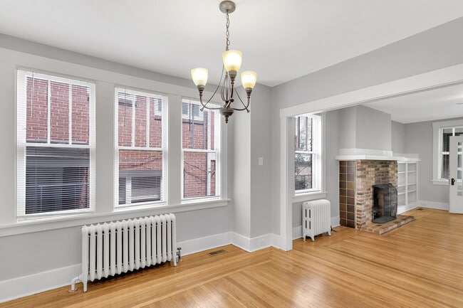 Photo - 1460 Shady Ave