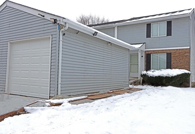 Building Photo - 5740 Vestry Ct