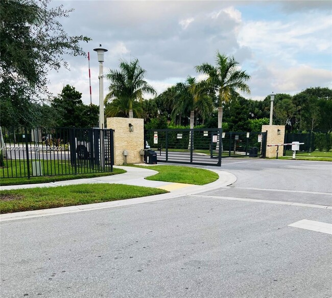 Photo - 640 Pioneer Way