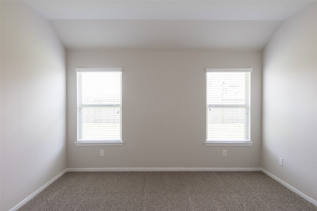 Photo - 29311 Dunns Creek Ct