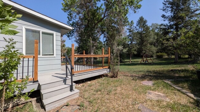 Photo - 4050 Hollow Rd
