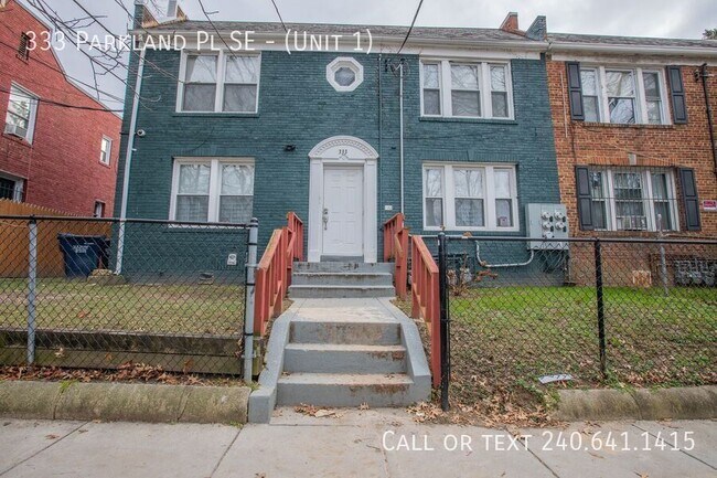 Building Photo - 333 Parkland Pl SE Unit ( 1)