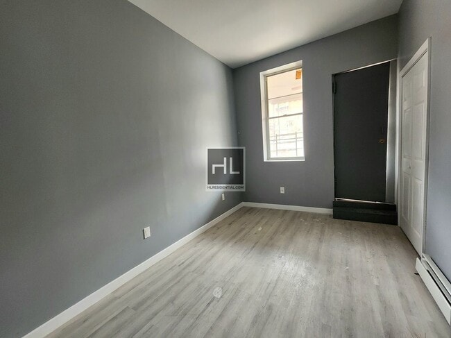 Photo - ROSEDALE AVENUE Unit 1