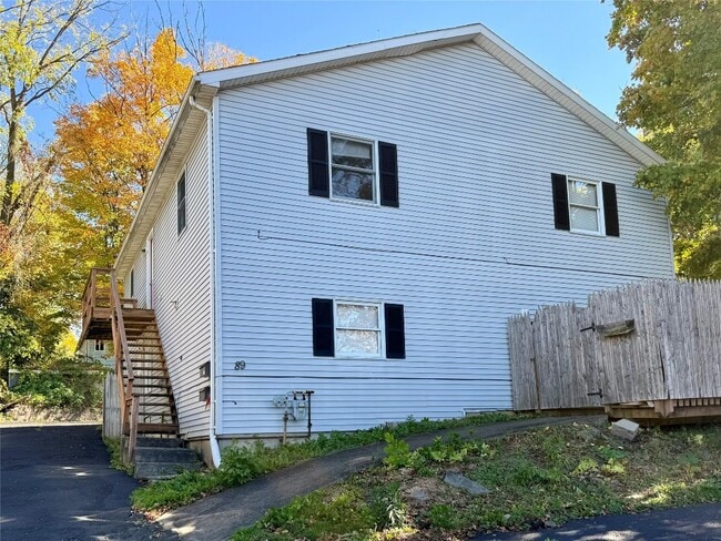 Building Photo - 89 S Washington St Unit 2nd FL