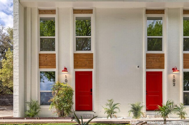 Photo - 3802 Southway Dr