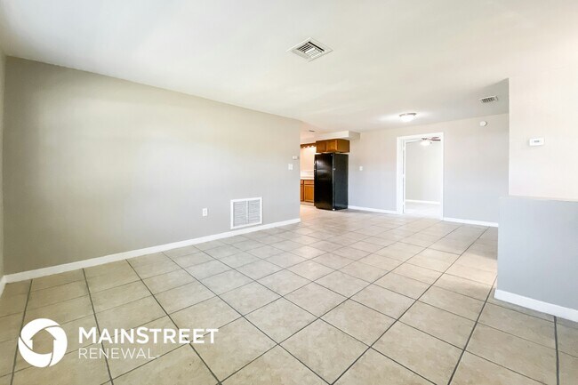 Photo - 1103 Chelsea Ln