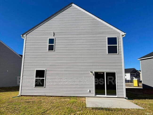 179 Maple Tree Ln