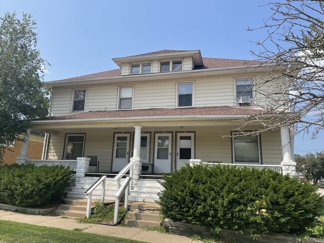 Photo - 711 16th St Unidad 711 Upper