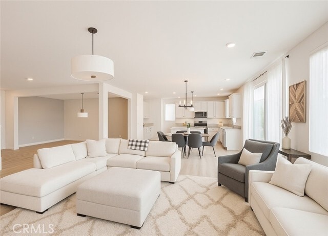 Photo - 26414 Valencia Wy