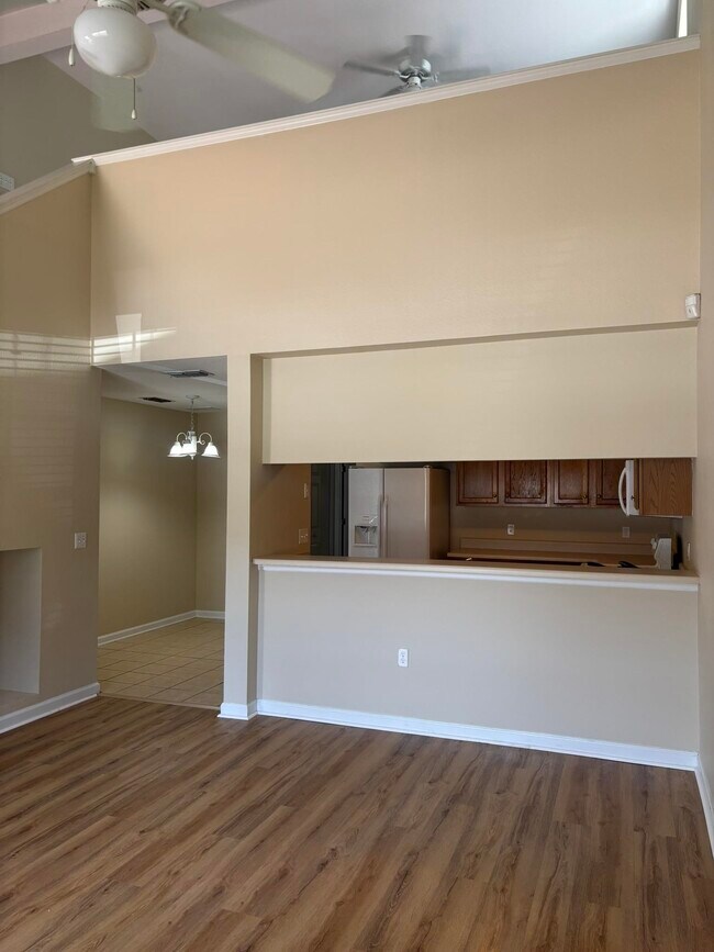 Photo - 4434 Gearhart Rd Unit 2704
