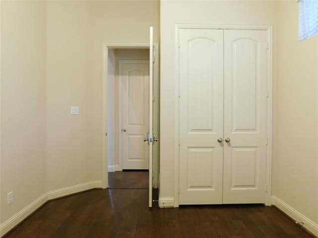 Photo - 1704 Serra Dr