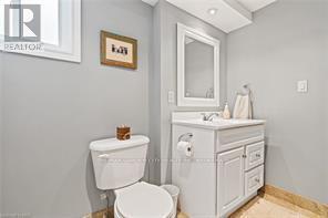 Photo - 9 Stonegate Dr