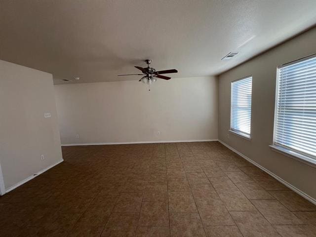 Photo - 711 E College St