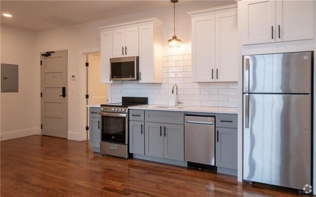 Building Photo - 15 Cranston Ave Unit 28 Rental