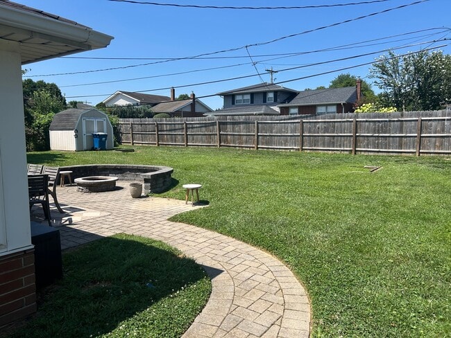 Photo - 1107 Ipswich Dr