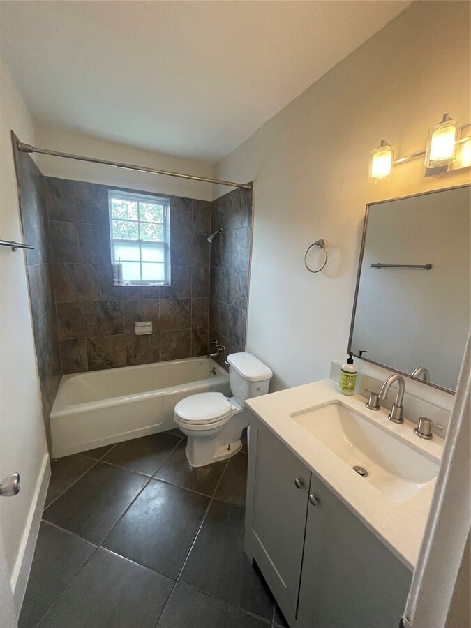 Photo - 4011 Ebbtide Dr