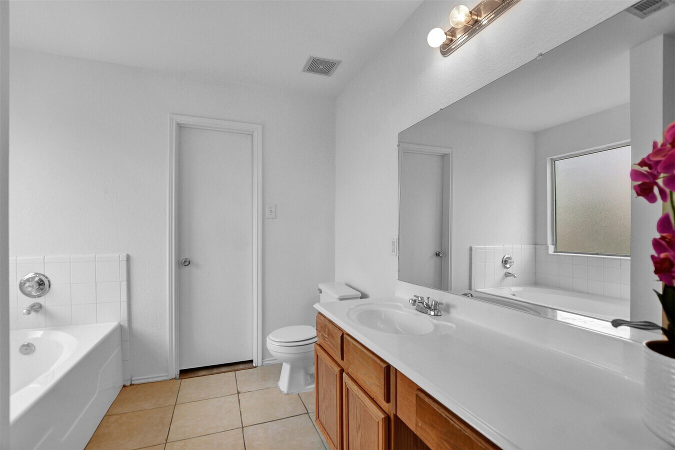 Photo - 18226 Coreland Ln