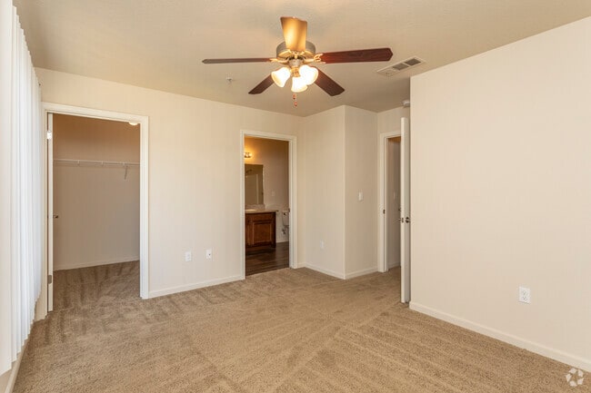 2BD, 2BA - Master Bedroom