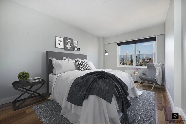 Photo - 60 E 8th St Unit 18V