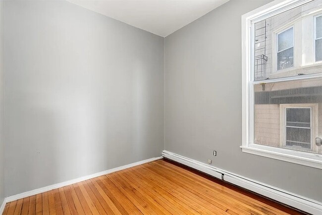 Photo - 276 Washington Ave